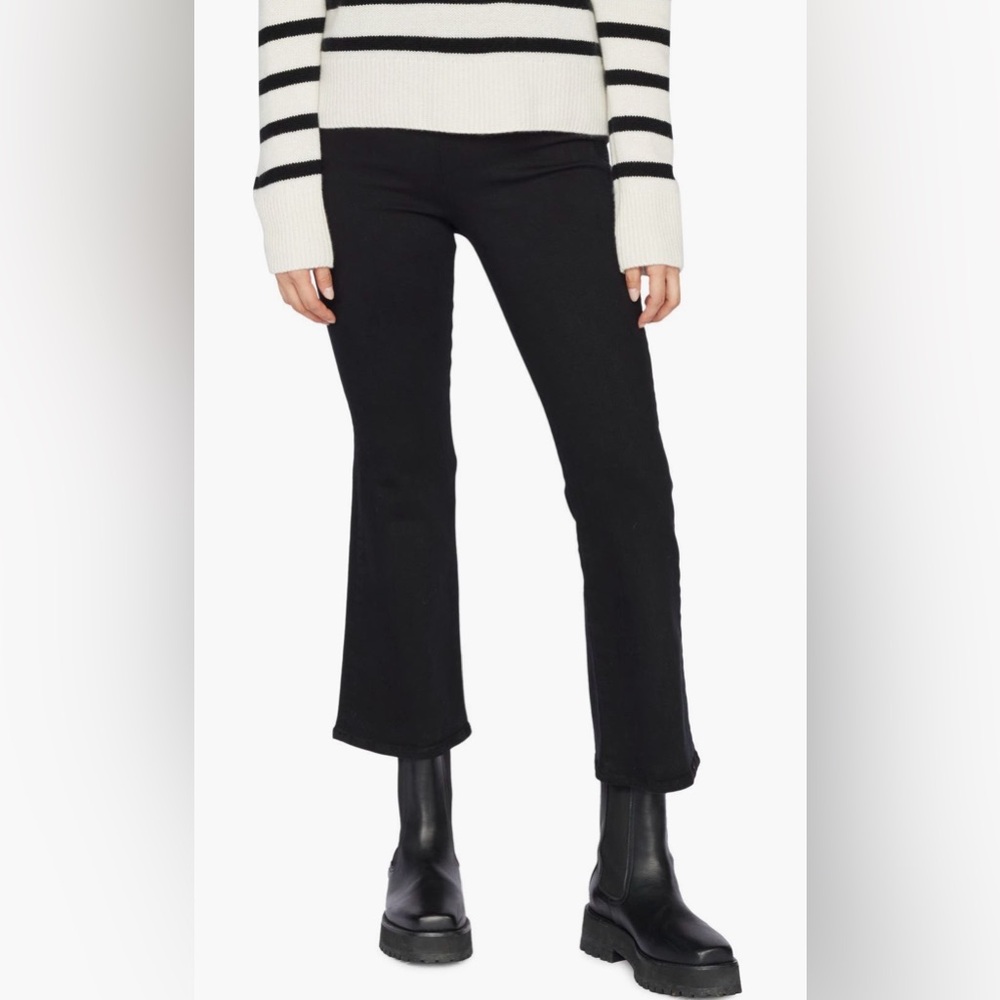 FRAME Jetset Crop Mini Boot Pintuck Jeans in Black